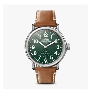 Men's Shinola runwell stainless steel
47 mm watch